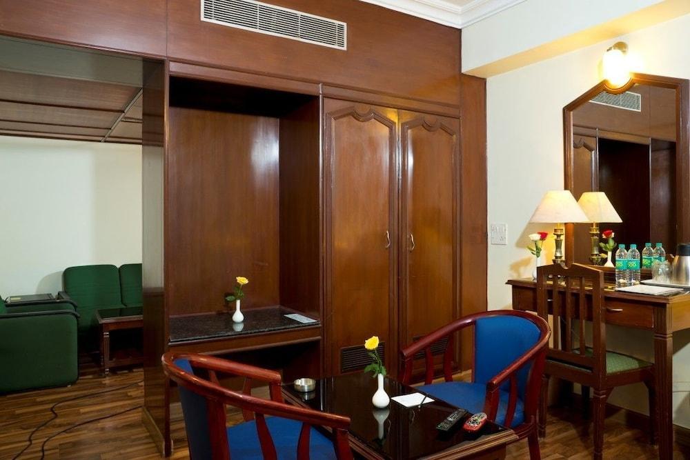 Hotel Park Plaza Chennai Ngoại thất bức ảnh