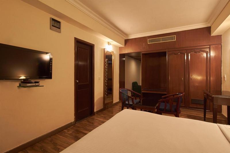 Hotel Park Plaza Chennai Ngoại thất bức ảnh