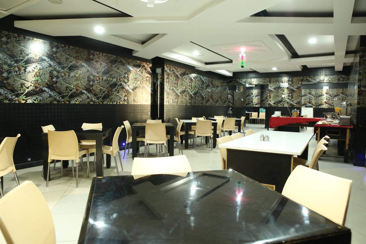Hotel Park Plaza Chennai Ngoại thất bức ảnh